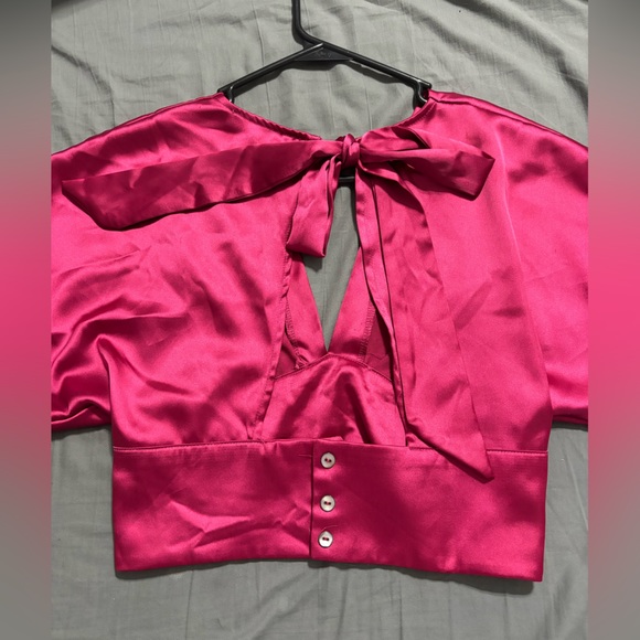 pink silk blouse - Picture 2 of 3